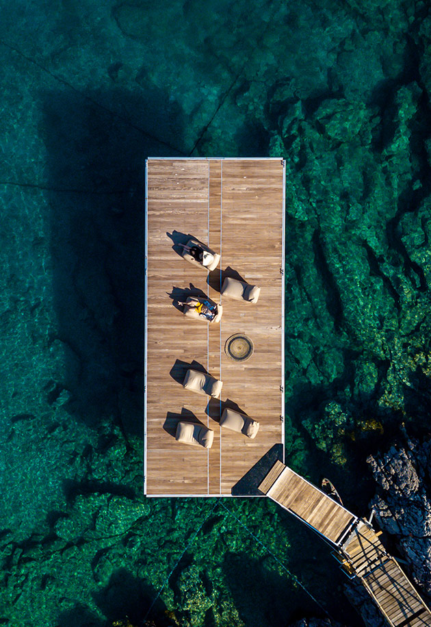 Aliv-Seaside-Beach-Bar-Aerial-Deck